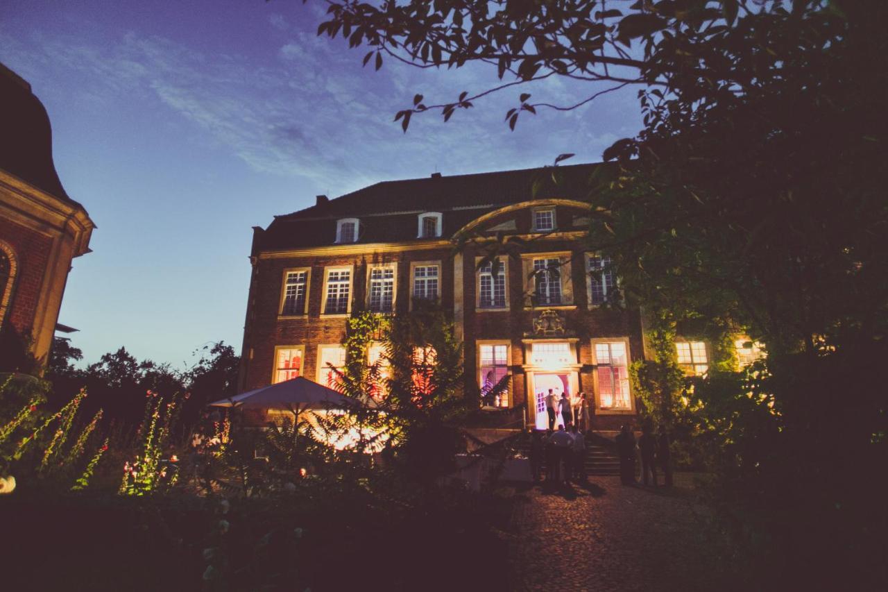 Hotel Schloss Wilkinghege Munique Exterior foto
